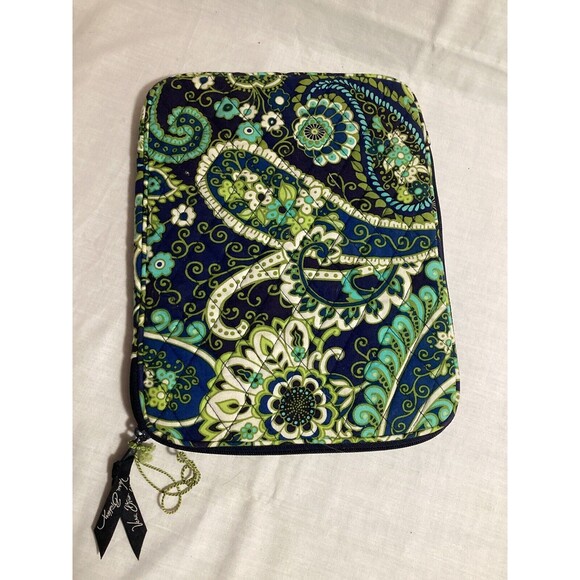 VERA BRADLEY Paisley Blue & Green Cloth Tech Case Zip Around Storage Bag - Picture 1 of 9
